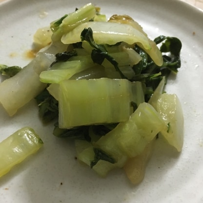 白菜のみなので、野菜の美味しさを感じる一品でした♪。